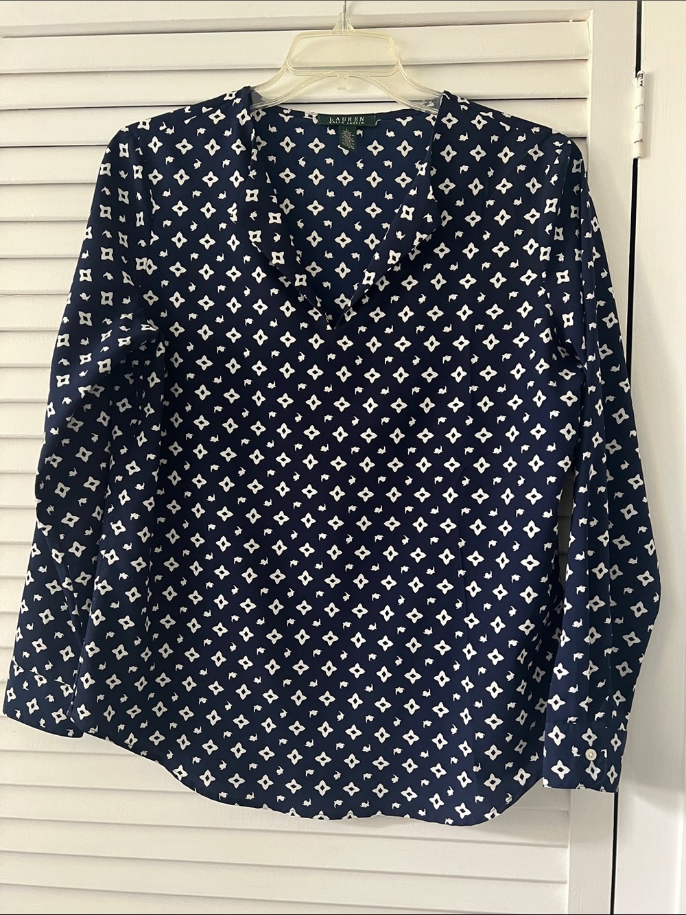 Lauren Ralph Lauren Navy and White Geometric Long-Sleeve Shirt size L